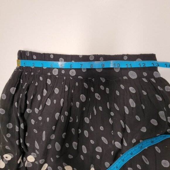 Black and White Skirt Elastic Waist Skirt Polka Dot Pleated Flare Short Skirt - Picture 4 of 7